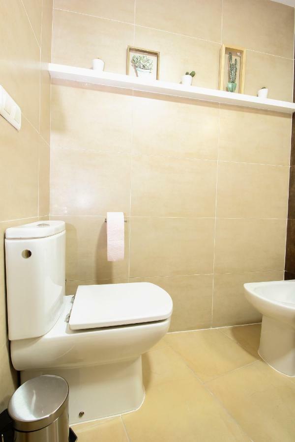 Apartamento San Julian Sevilha Exterior foto