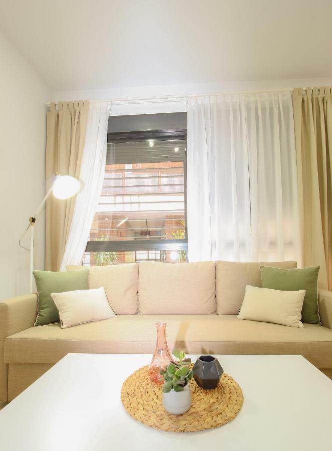 Apartamento San Julian Sevilha Exterior foto