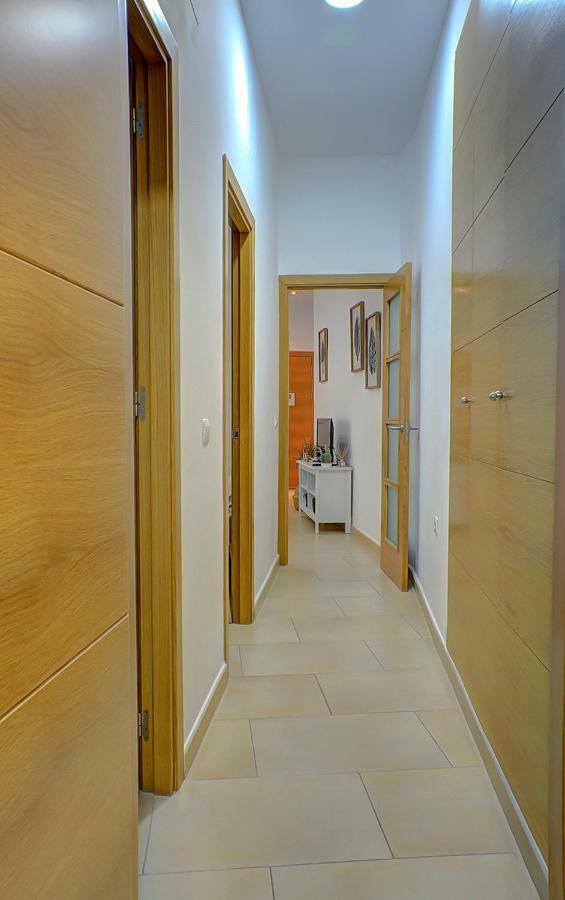 Apartamento San Julian Sevilha Exterior foto